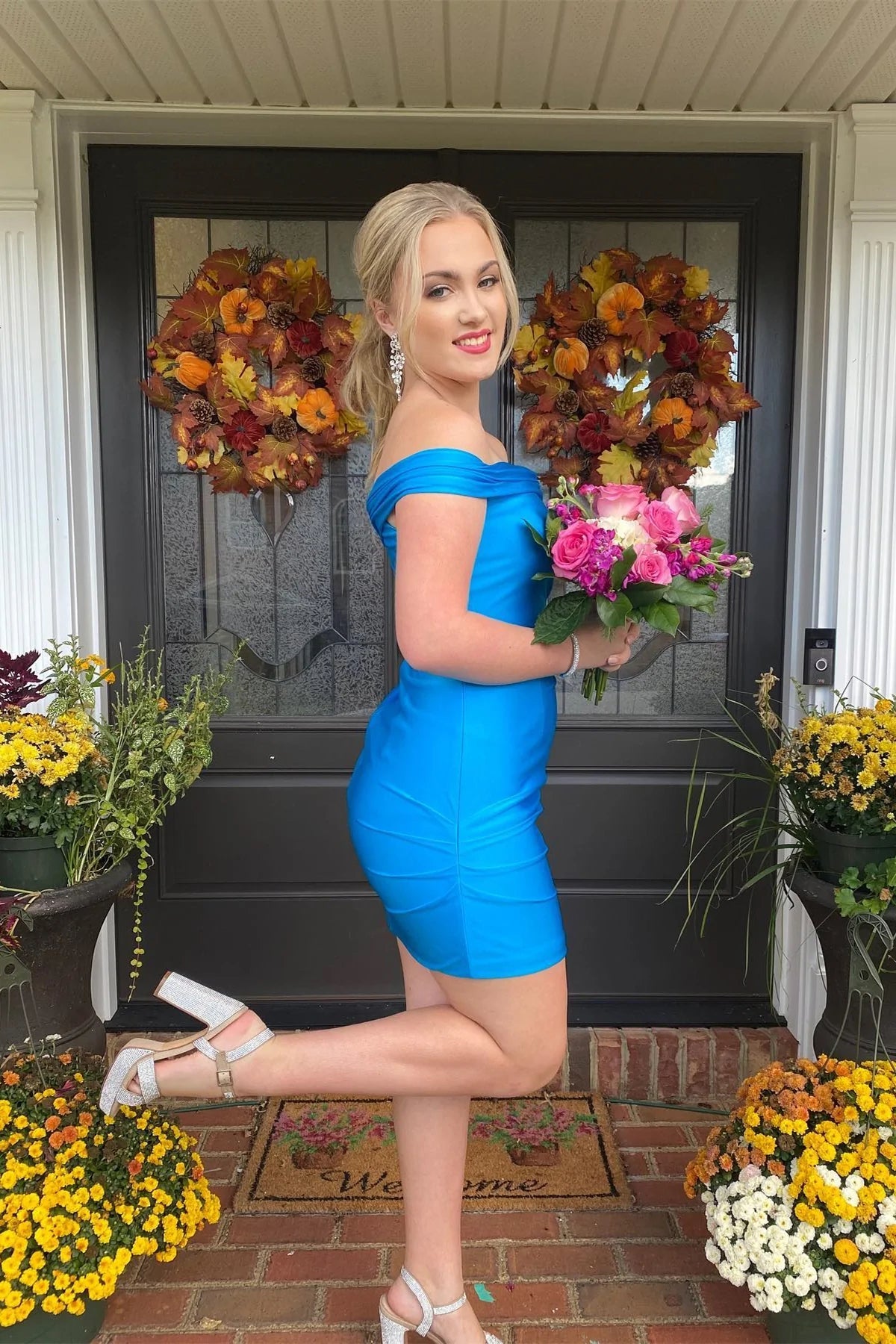 Elegant Blue Short Prom Dresses, Off the Shoulder Bodycon Homecoming Dress WLD0131