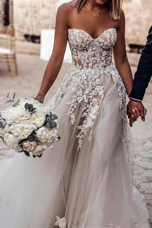 A Line Strapless Lace Wedding Dresses,Long Tulle Beach Bridal Gown With Appliques WLD0042