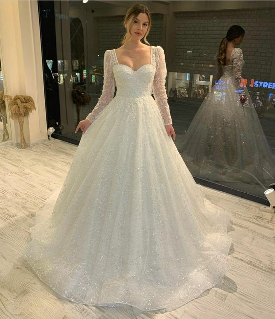 White Tulle Long Sleeves Wedding Dresses,Bridal Dresses With Applique WLD0168