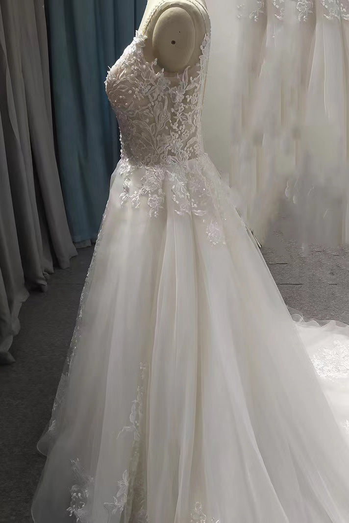 A Line Spaghetti Straps Wedding Dress With Applique, Simple V Neck Bridal Gown WLD0177