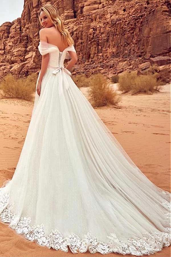 Charming Off the Shoulder Tulle Long Beach Wedding Dress with Lace Appliques WLD2526