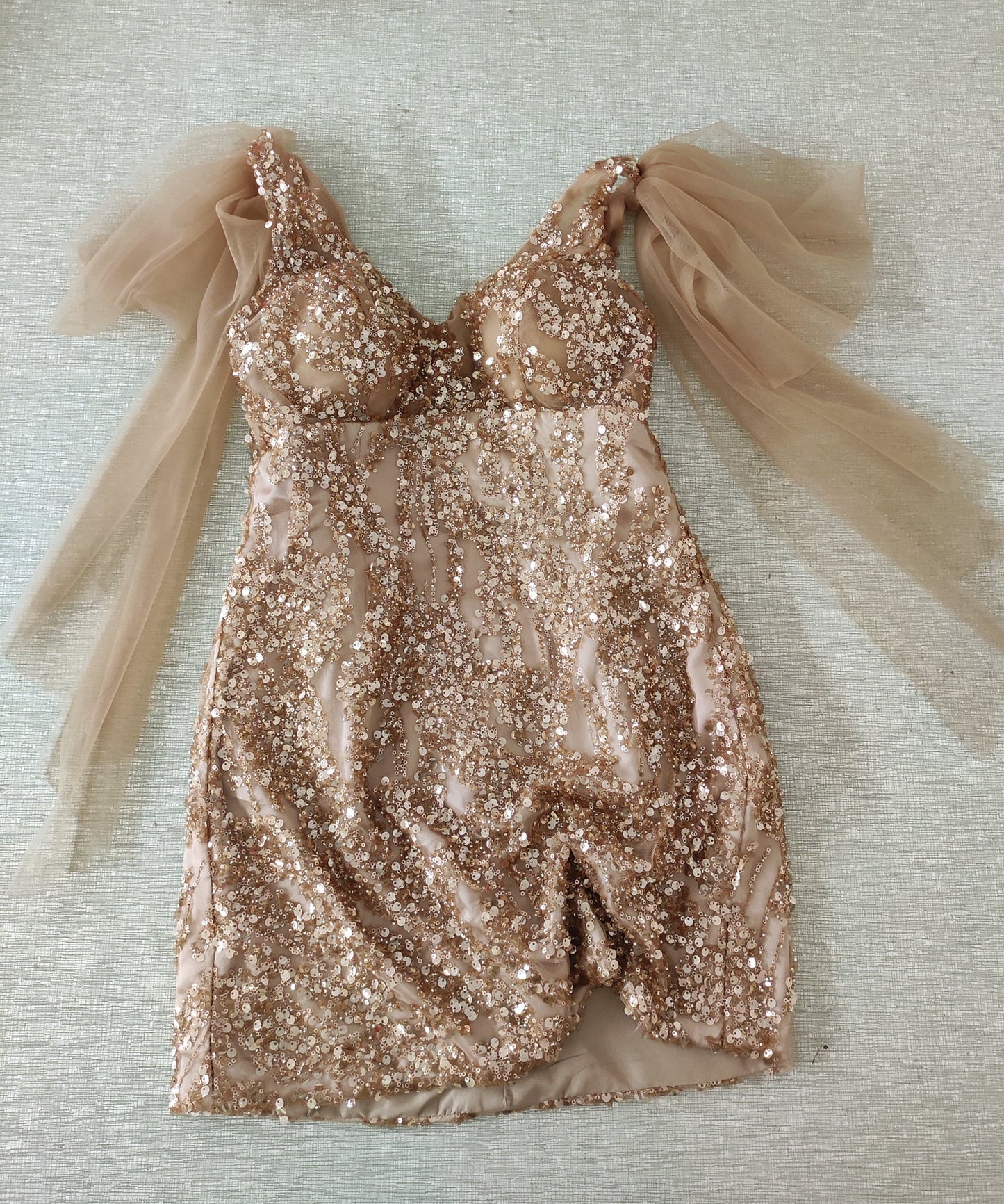 Glitter A line V neck Sequined Short Homecoming Dresses, Tight Short Party Gown WLD0132