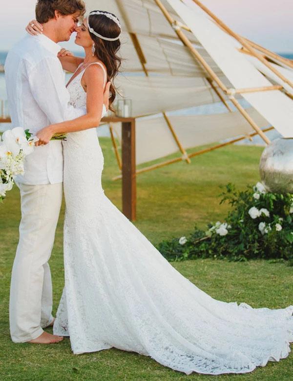 Romantic Deep V Neck Sleeveless Lace Wedding Dress, Mermaid Wedding Dresses with Train WLD2488