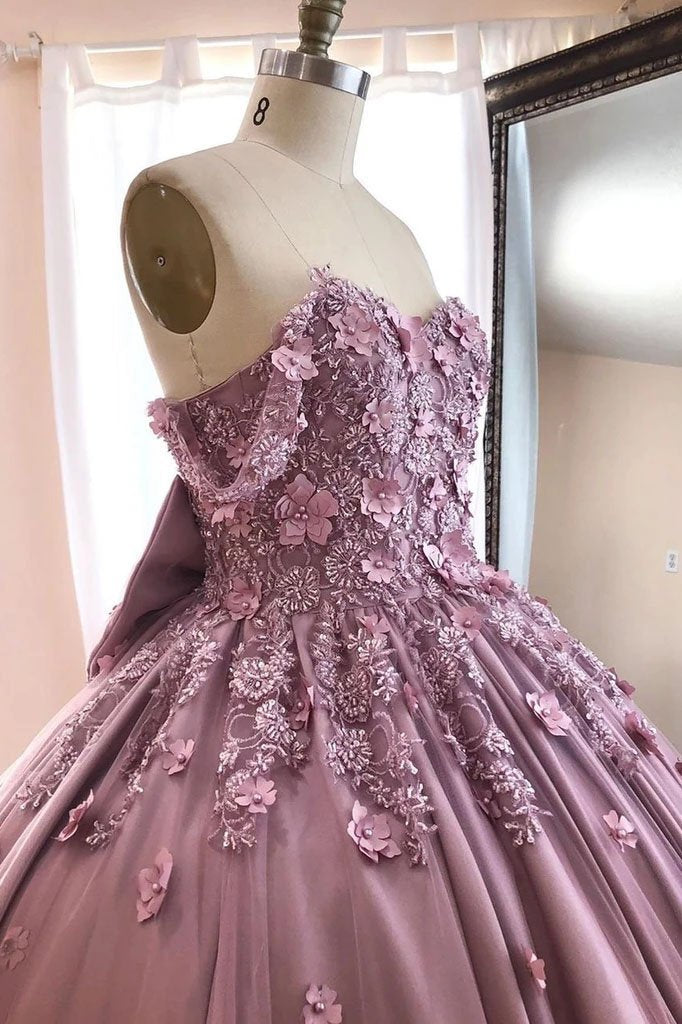 Ball Gown Off the Shoulder Tulle Quinceanera Dress with Lace Appliques, Puffy Prom Dress WLD2529